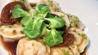 Пельмени с рыбой и белыми грибами