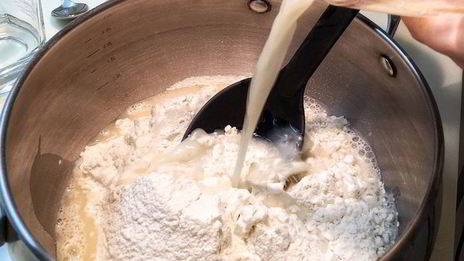 пельмени с рыбой и белыми грибами