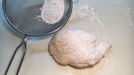 пельмени с рыбой и белыми грибами