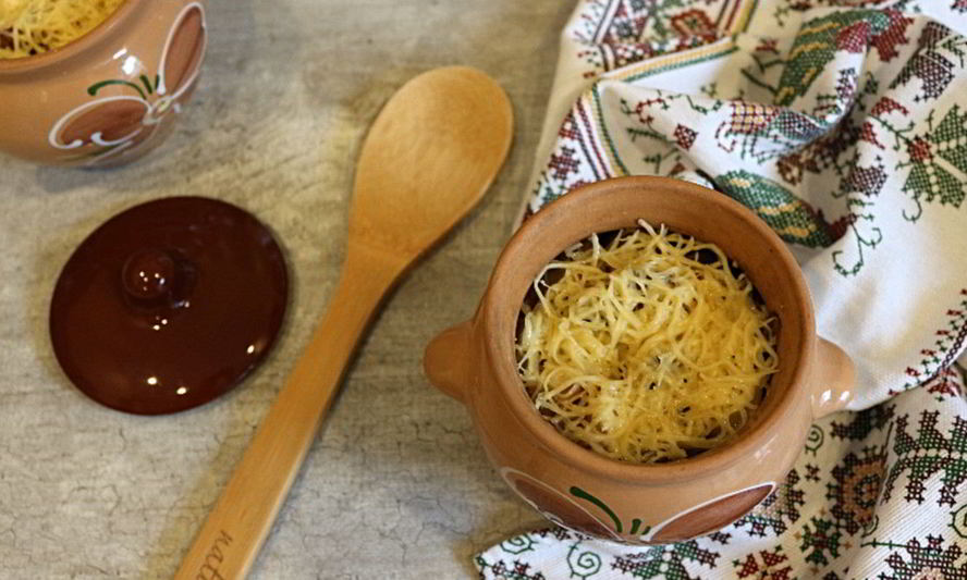 Рецепт пельменей в горшочках