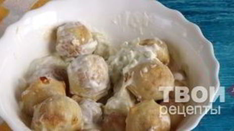 пельмени, запеченные со сметаной и сыром