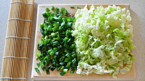 японские жареные пельмени гедза