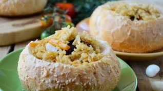 Булочки, фаршированные пловом