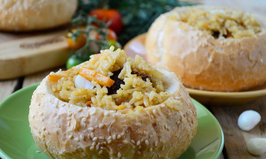 Рецепт булочек, фаршированных пловом
