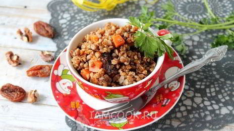 плов из гречки с грибами и орехами