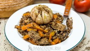 Плов из гречки со свининой