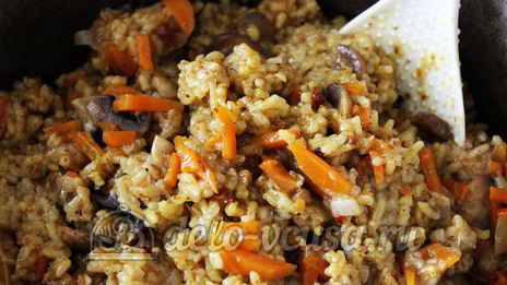 плов с грибами в мультиварке