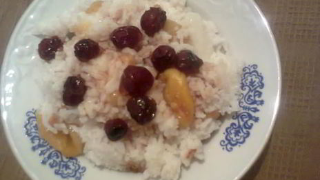 плов с курагой и изюмом