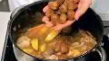 плов с курицей в кастрюле