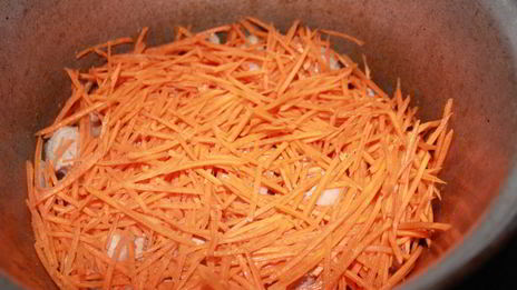 плов с приправой карри