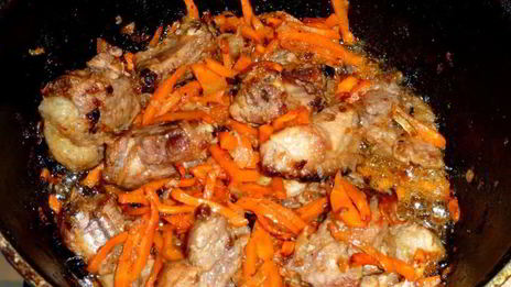 плов со свиными ребрышками