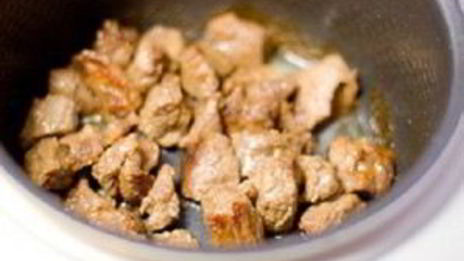 плов в мультиварке с мясом