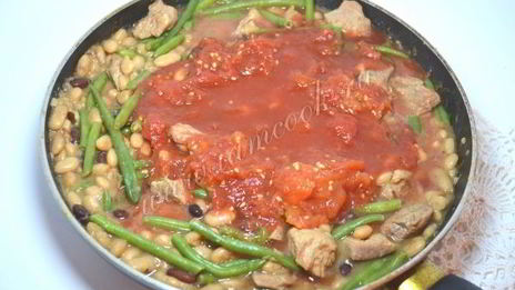 мясное рагу с фасолью