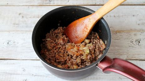 овощное рагу с фаршем в духовке