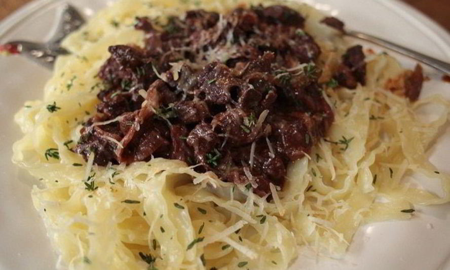 Рецепт пасты с рагу из дичи