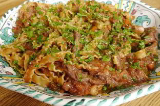 Паста с рагу из утки