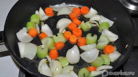 рагу из куриных сердечек и печени