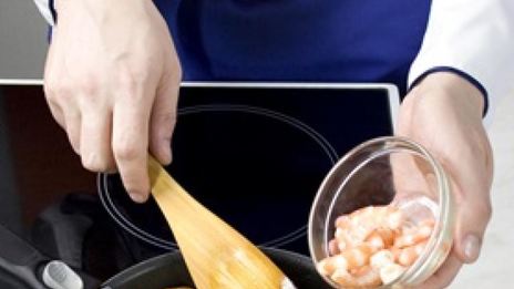 рагу из стручковой фасоли с креветками