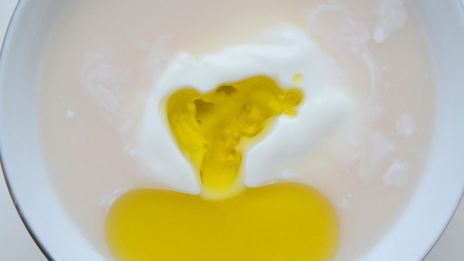 цельнозерновые сметанные треугольники с аппетитным рагу из индейки