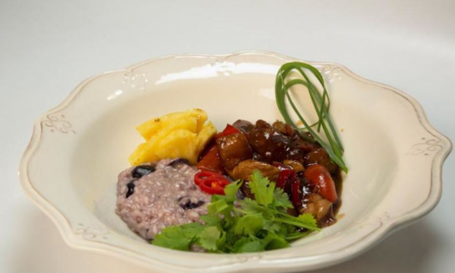 Рецепт пряной индейки с виноградным ризотто