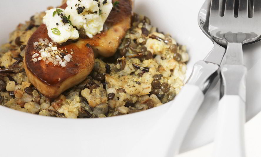 Рецепт ризотто из чечевицы, перловки, гречки и дикого риса с фуа-гра и козьим сыром