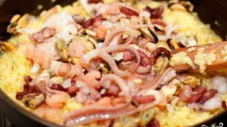ризотто с коктейлем из морепродуктов