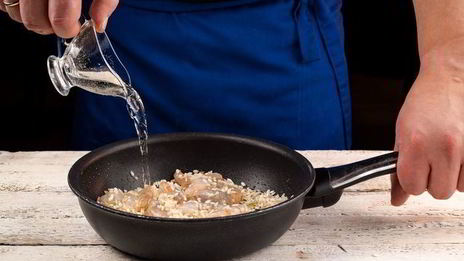 ризотто с креветками и мидиями