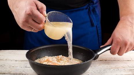 ризотто с креветками и мидиями