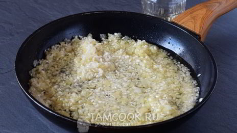 ризотто с креветками в сливочном соусе