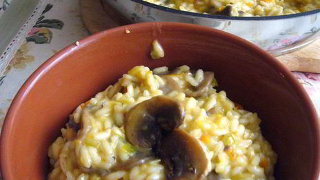 ризотто с шампиньонами и овощами