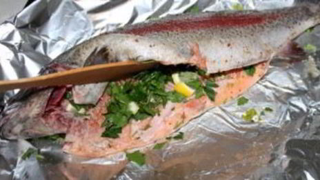 форель радужная в фольге