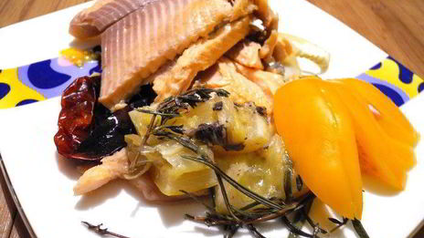 форель с фенхелем и солеными лимонами