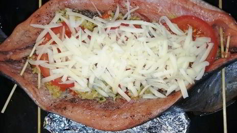 горбуша, фаршированная булгуром