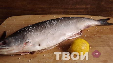 горбуша, запеченная в рукаве