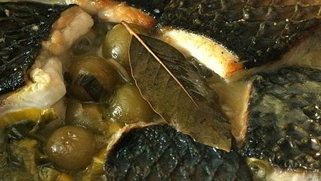 кефаль со шпинатом