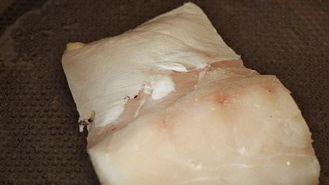 кефаль со шпинатом