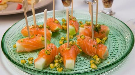 лосось с яблоком в кальвадосе