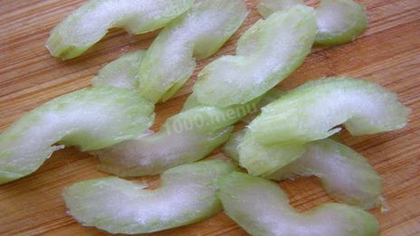 рыба припущенная