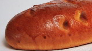 Рыбник с целым судаком