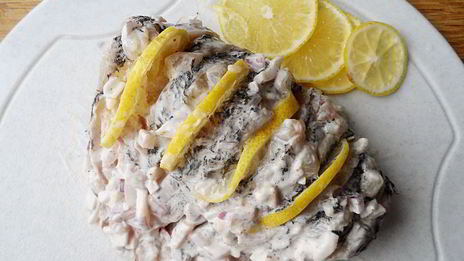 щука под майонезом