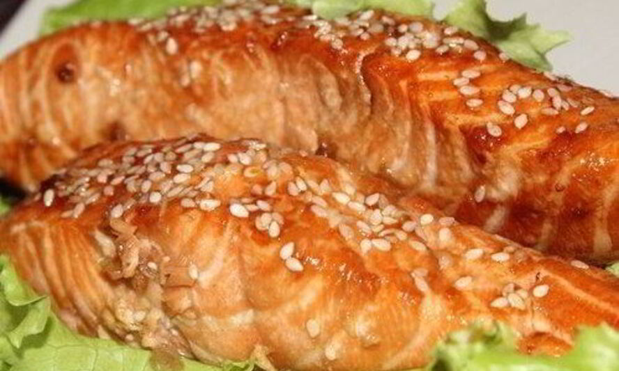 Рецепт семги в соево-медовом соусе с перцем чили