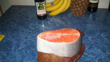 семга жареная с гарниром