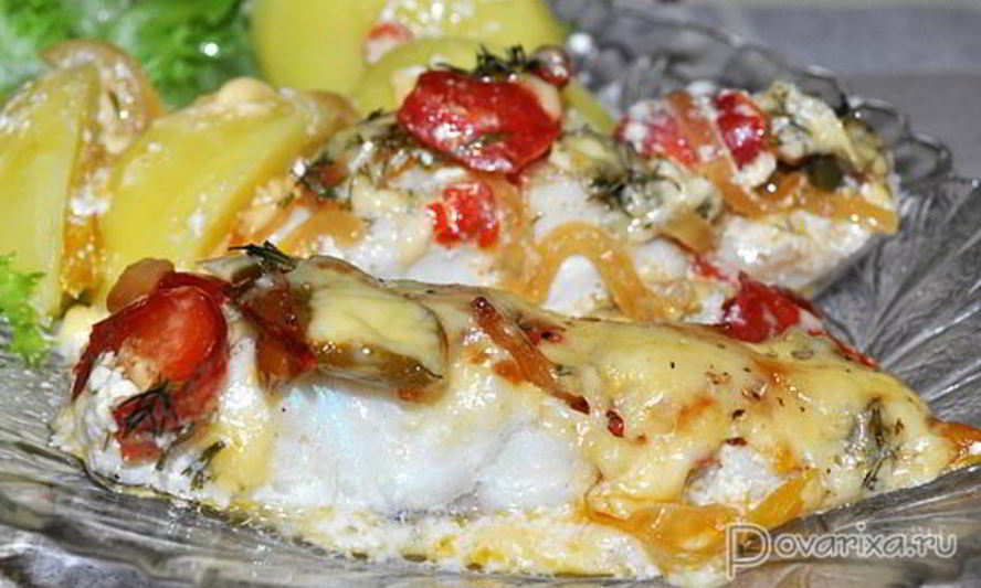 Рецепт судака в духовке с соусом и сыром