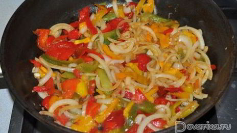 судак в духовке с соусом и сыром