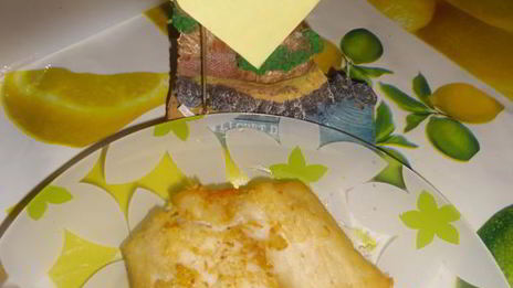 треска с кедровыми орешками