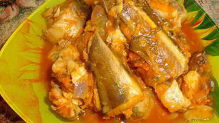 Тушеный хек