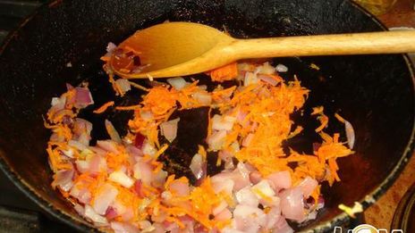 тушеный хек