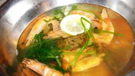 жареные креветки в чесночном соусе