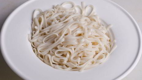 шафрановая лапша с креветками