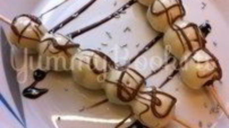 шашлычки виноград в шоколаде